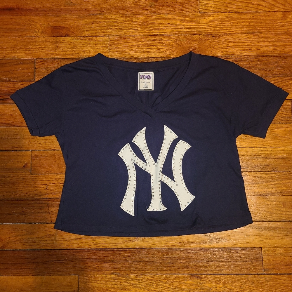 VINTAGE PINK New York Yankees Crop Top